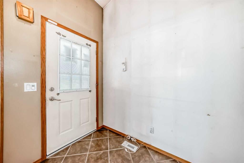 Picture for 243 Erin Meadow Close 
