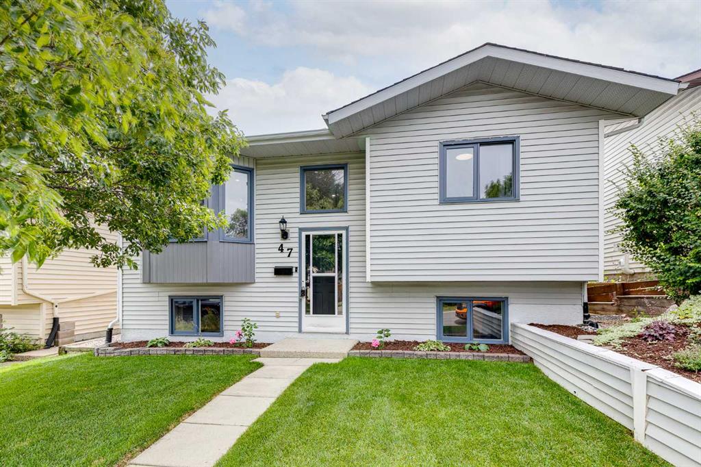 Picture for 47 Macewan Meadow Link NW