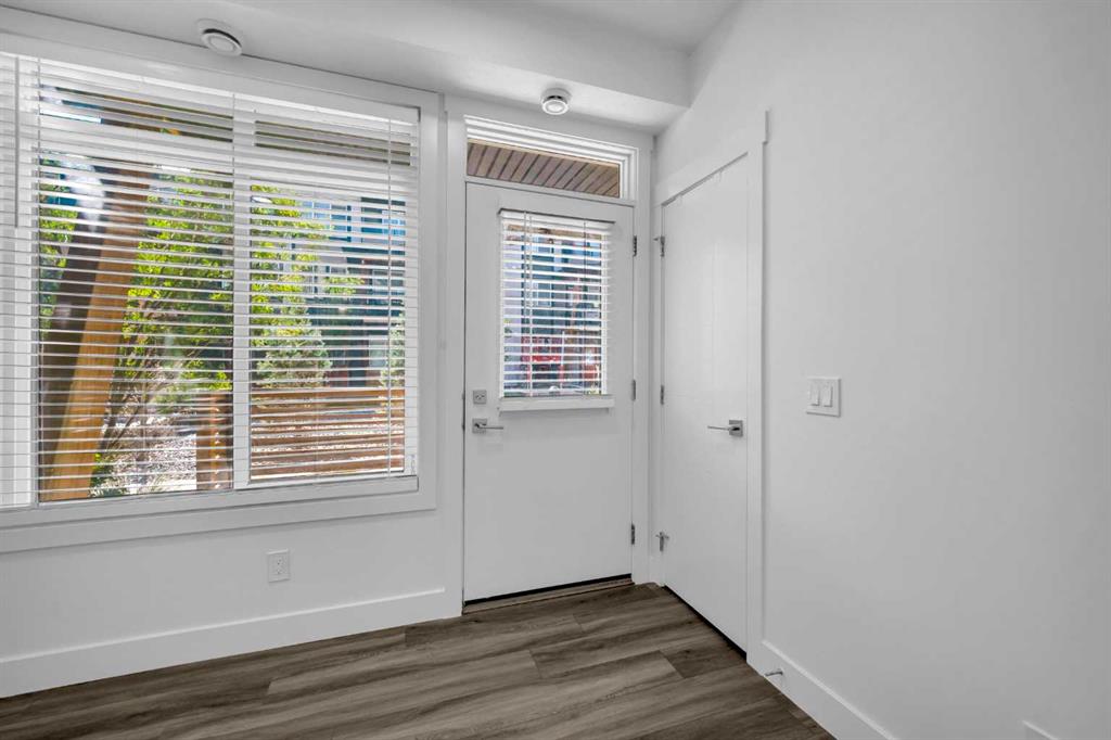 Picture for 155 Savanna Walk NE