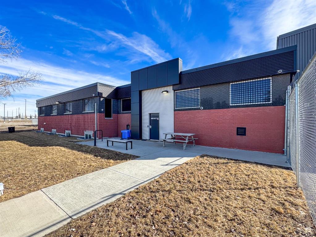 Picture for 5430 30 Street SE