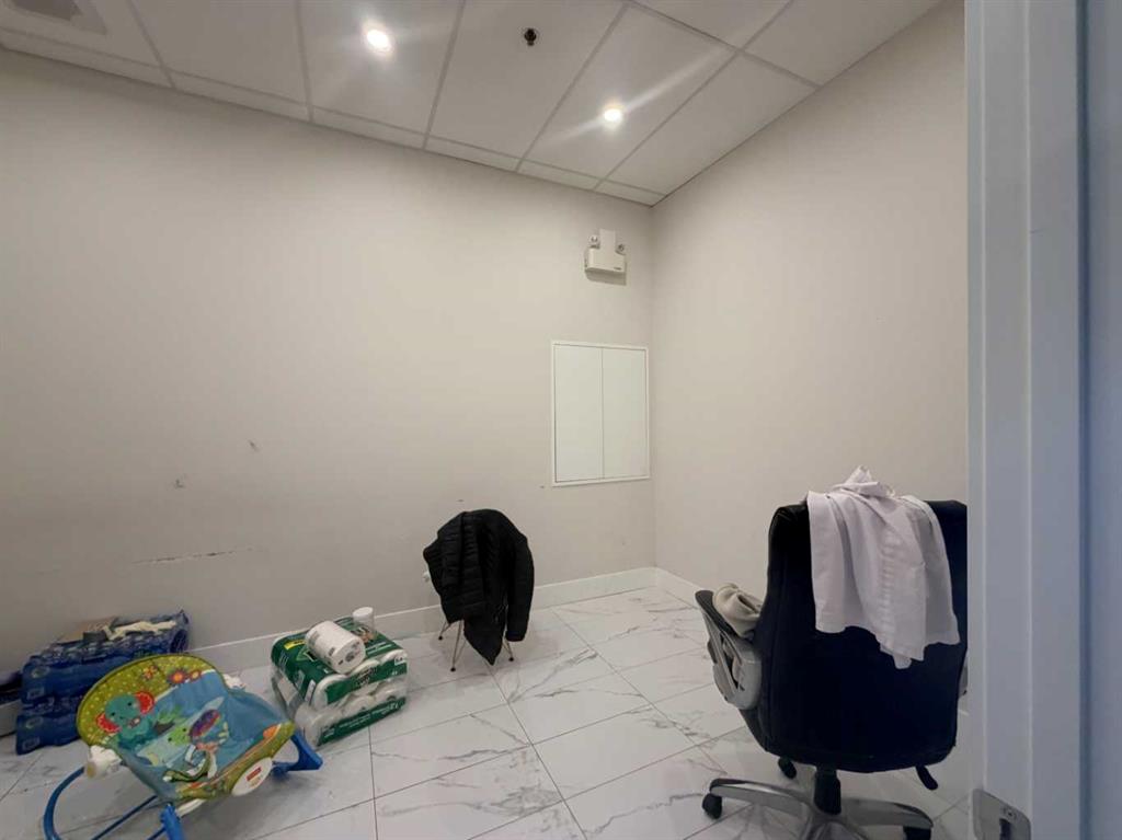 Picture for 123 Macleod Trail  