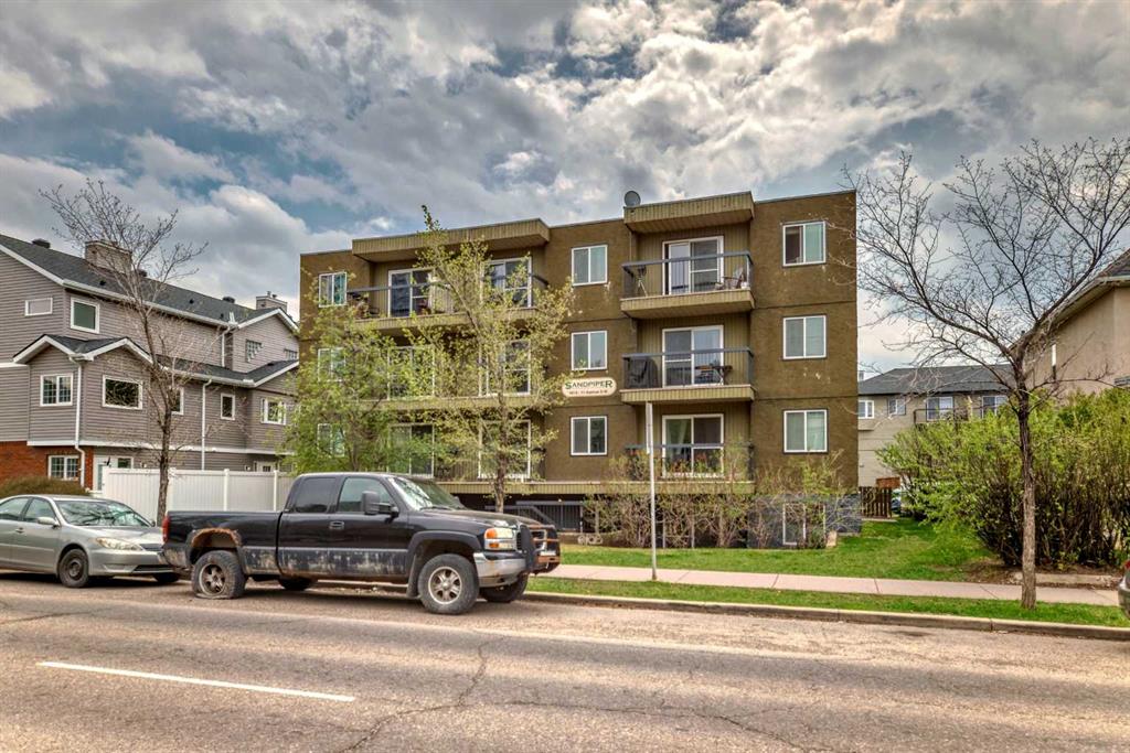 Picture for 202, 1613 11 Avenue SW