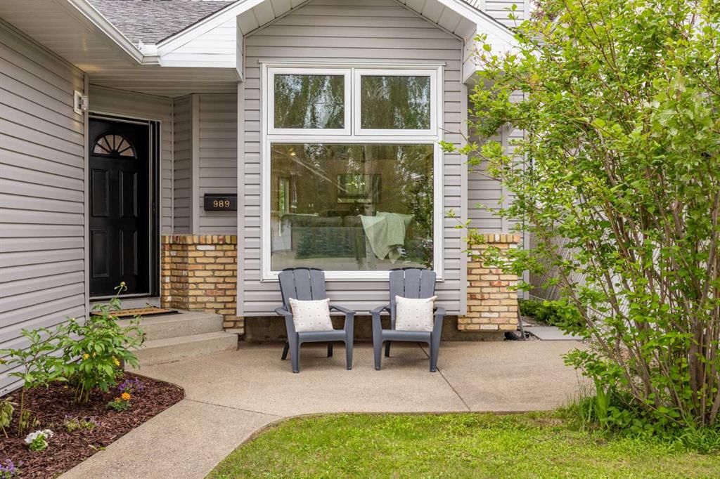 Picture for 989 Macewan Valley Road 