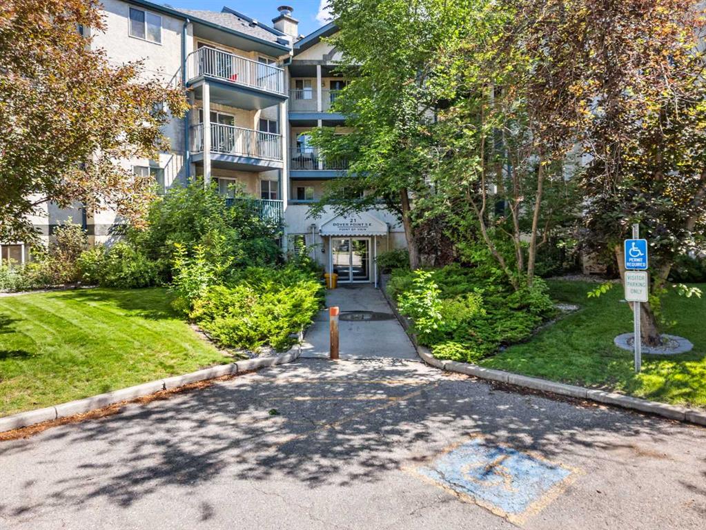 Picture for 416, 21 Dover Point SE