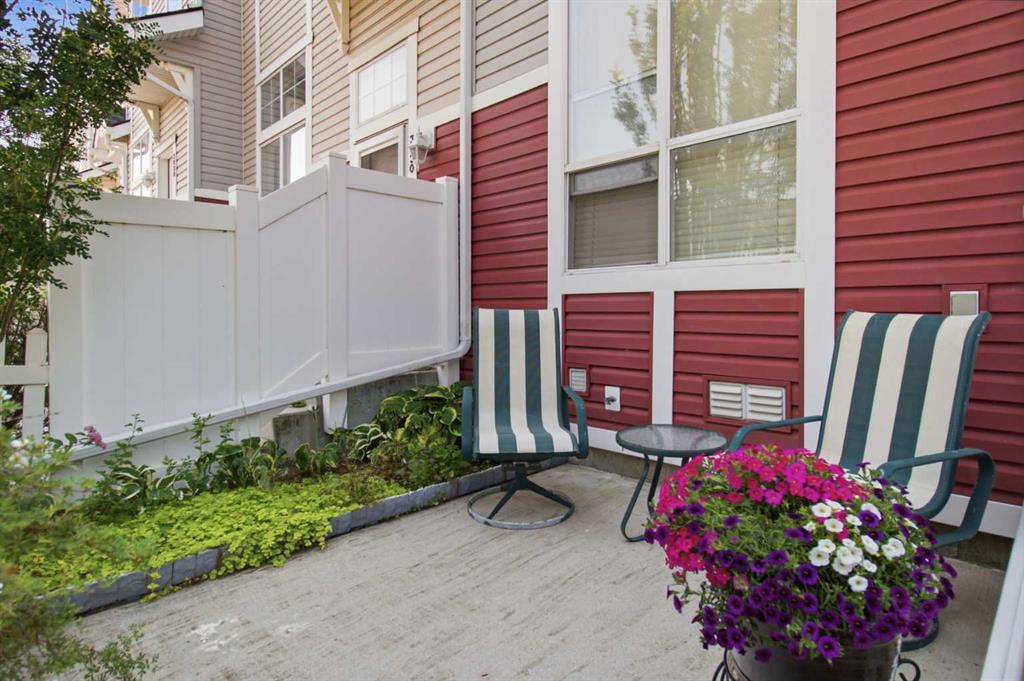 Picture for 3032 New Brighton Gardens SE