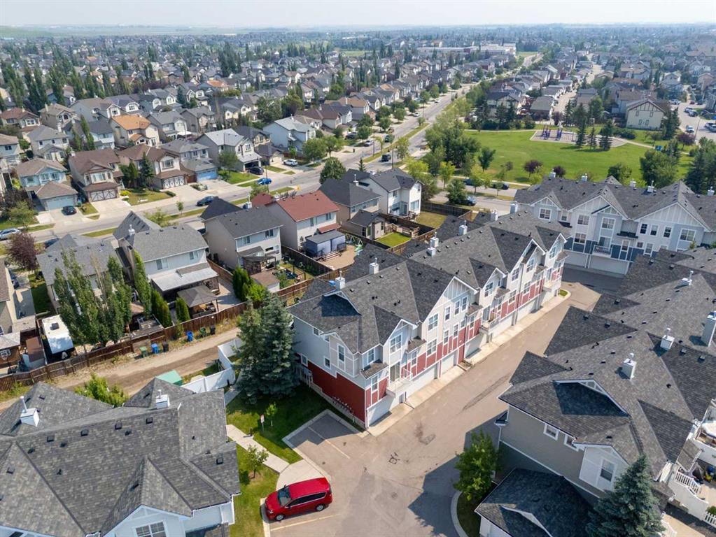 Picture for 3032 New Brighton Gardens SE