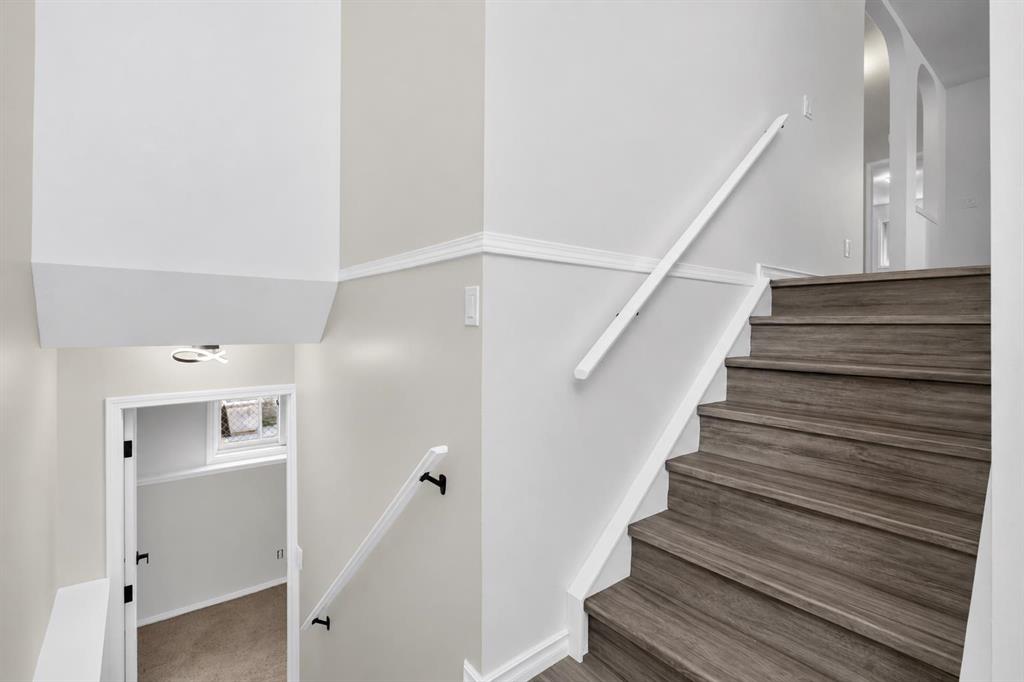 Picture for 250 Bridlewood Circle SW