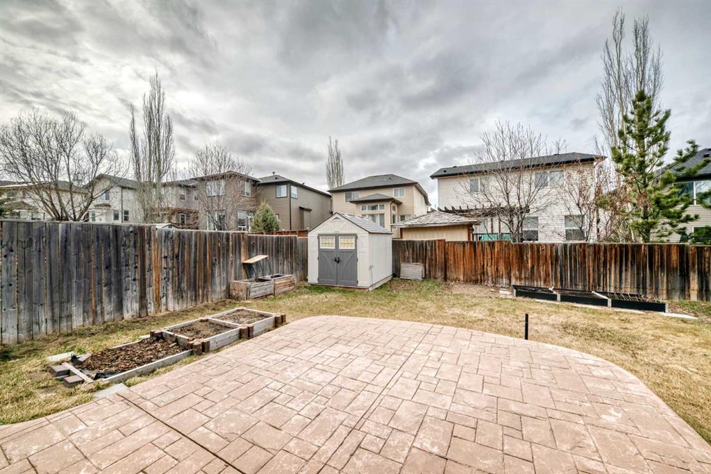Picture for 225 Kincora Heights NW