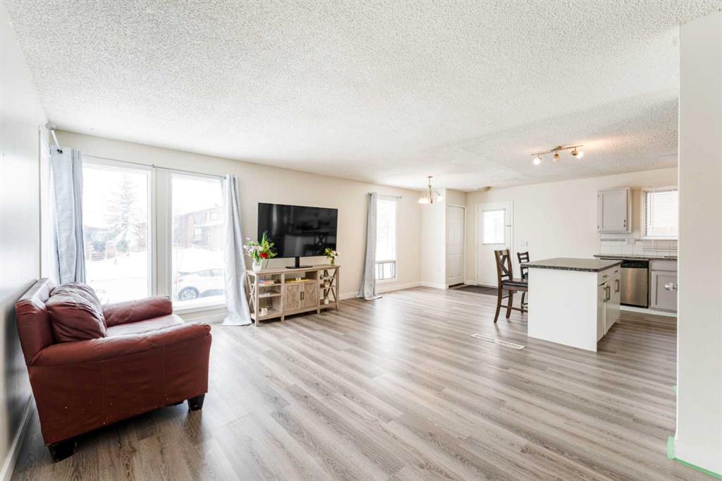 Picture for 147 Templewood Drive NE