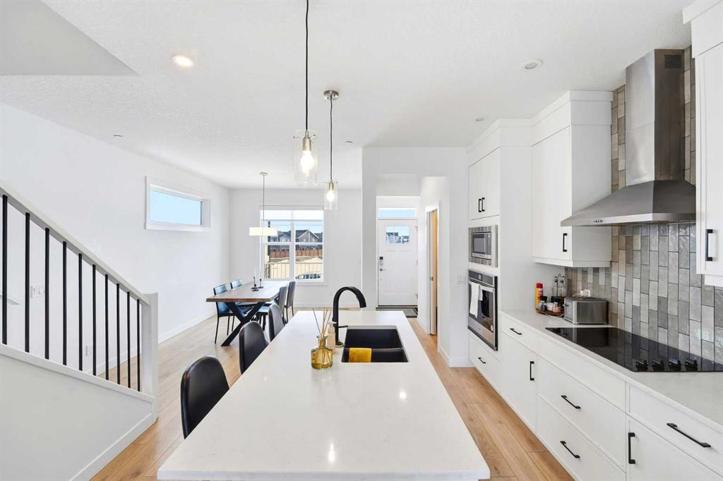 Picture for 29 Herron Mews NE
