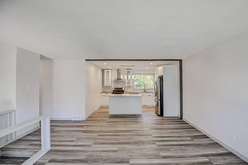 Picture for 205 Allan Crescent SE