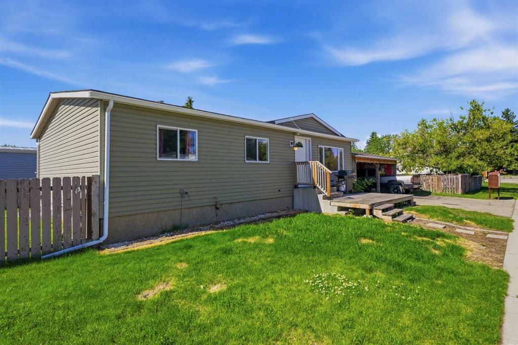Picture for 89 Spring Haven Close SE
