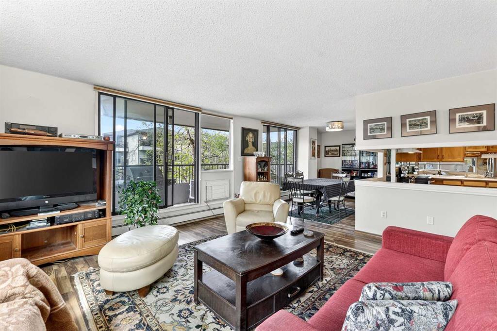 Picture for 2A, 133 25 Avenue SW