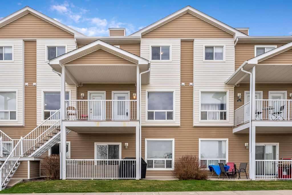 Picture for 108 Sunrise Terrace NE