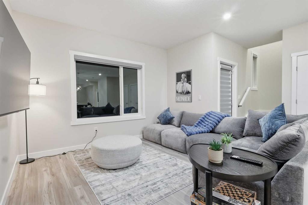 Picture for 42 Red Sky Manor NE