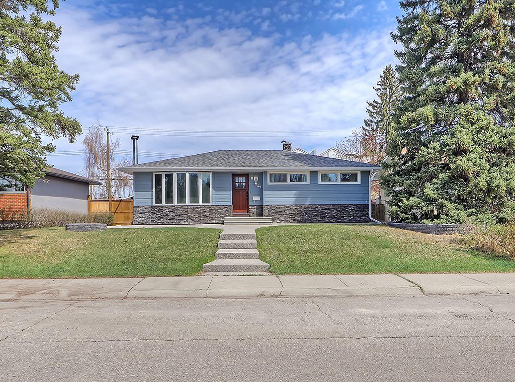 Picture for 44 Granlea Place SW