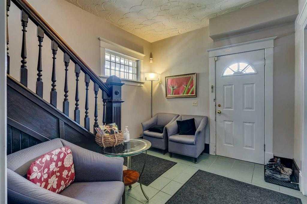 Picture for 1801 8 Street SW