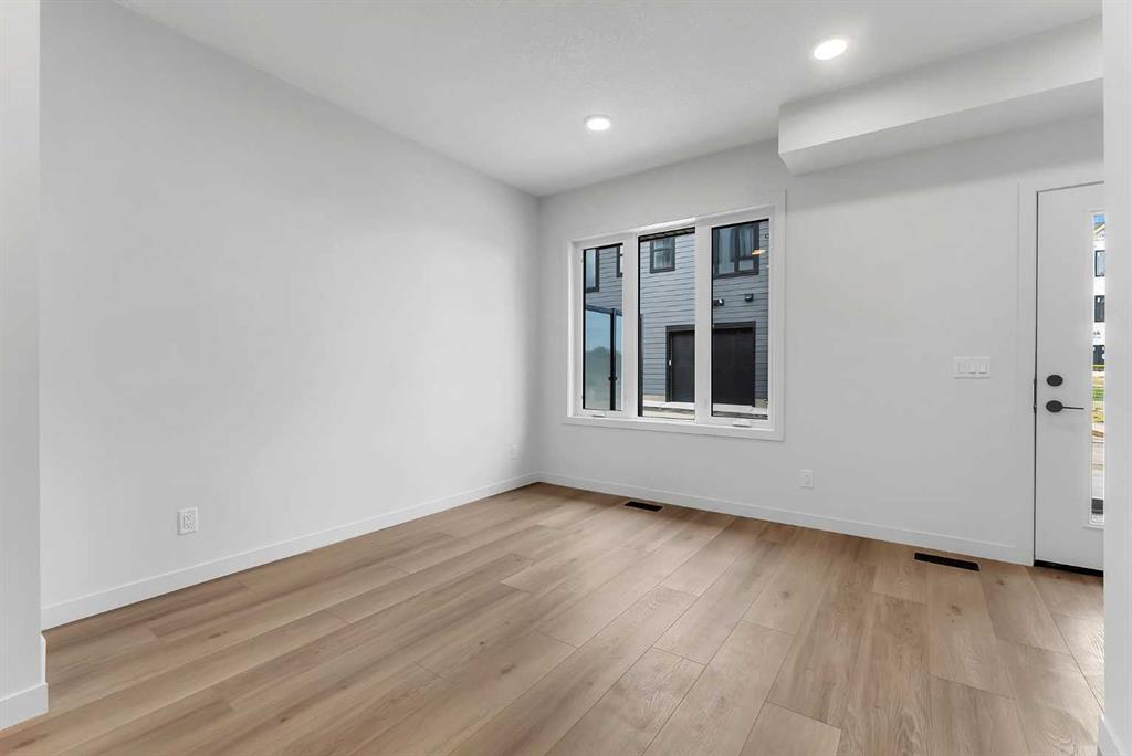 Picture for 83 Arbour Lake Court NW