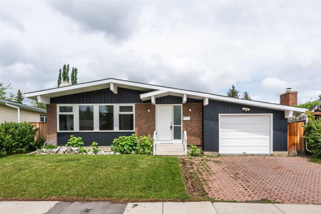 Picture for 660 Queen Charlotte Drive SE