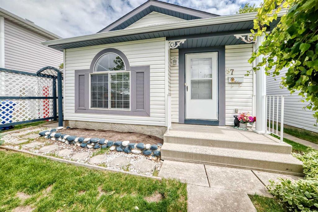 Picture for 57 San Diego Way NE