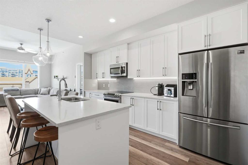 Picture for 404, 8530 8A Avenue SW