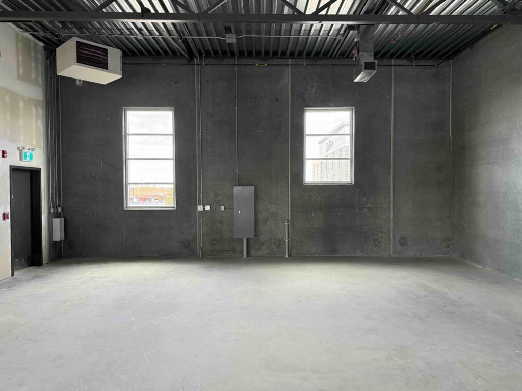 Picture for 3235, 6520 36 Street NE