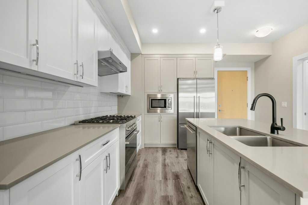 Picture for 306, 1702 17 Avenue SW