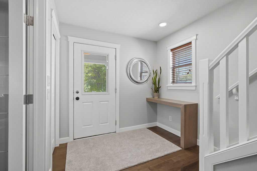 Picture for 87 Couture Crescent SW