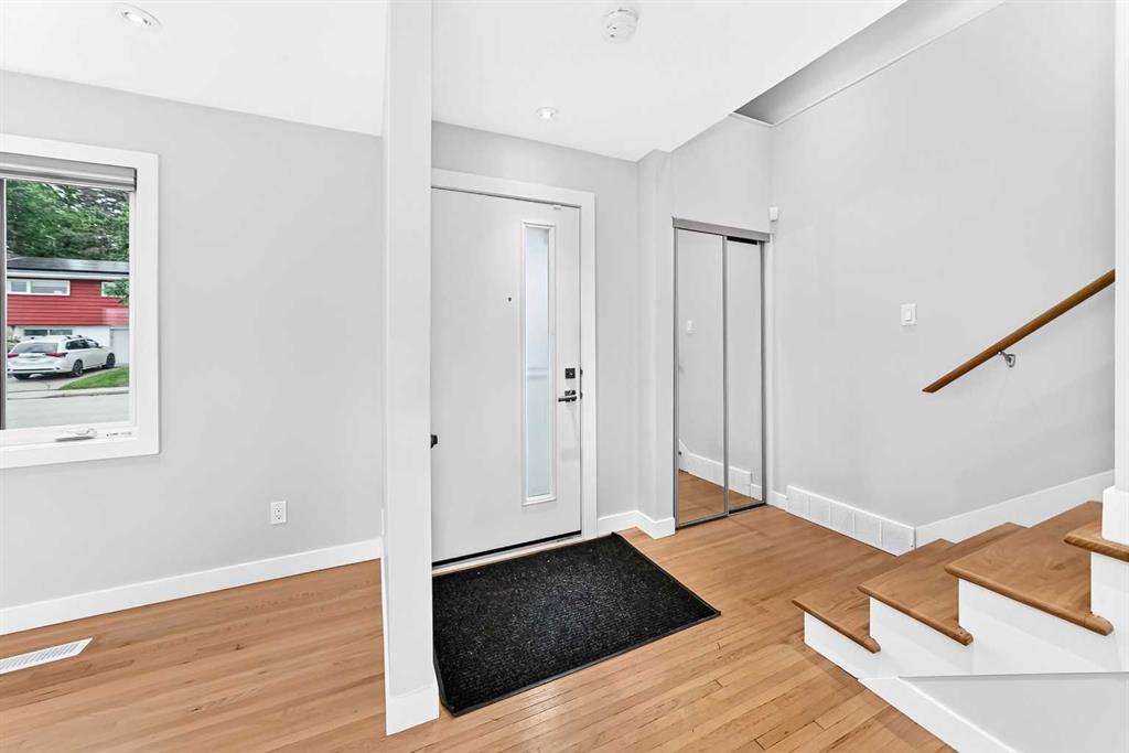 Picture for 173 Cornwallis Drive NW