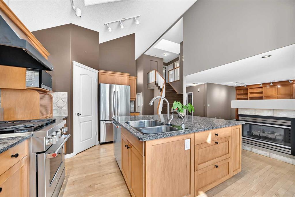 Picture for 180 Hamptons Terrace NW