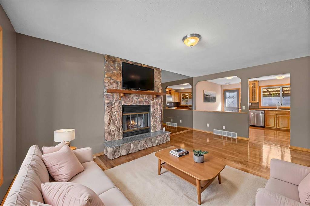 Picture for 2727 Doverbrook Road SE