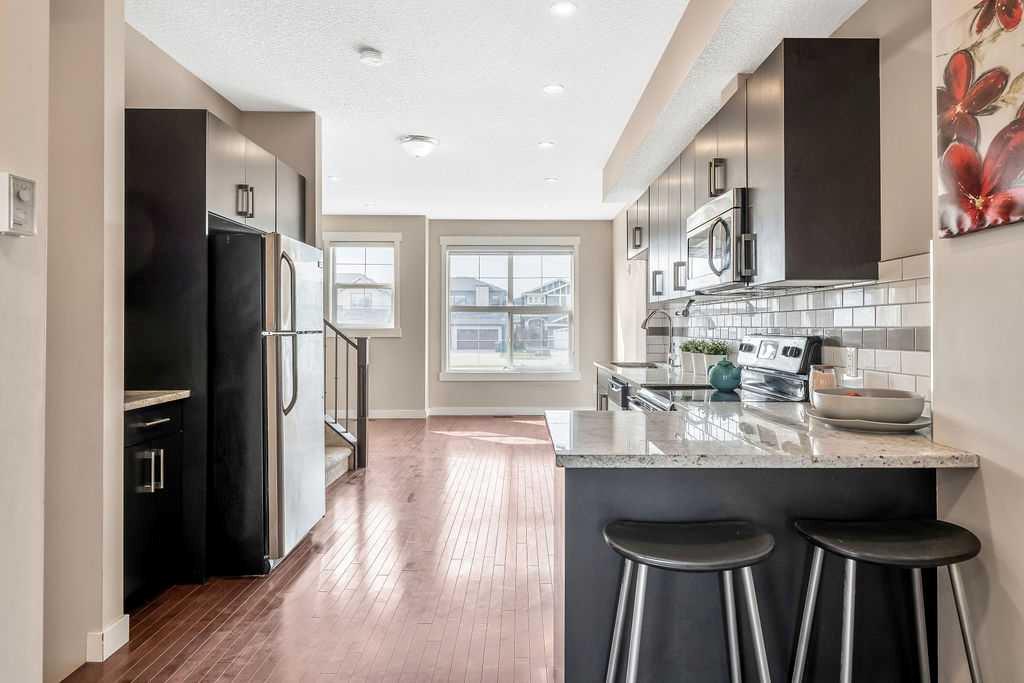 Picture for 248 Kinniburgh Boulevard 