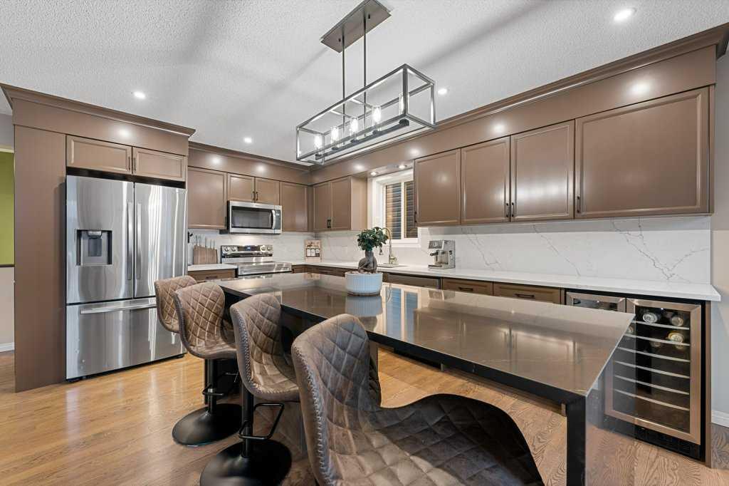 Picture for 173 Bridleridge View SW