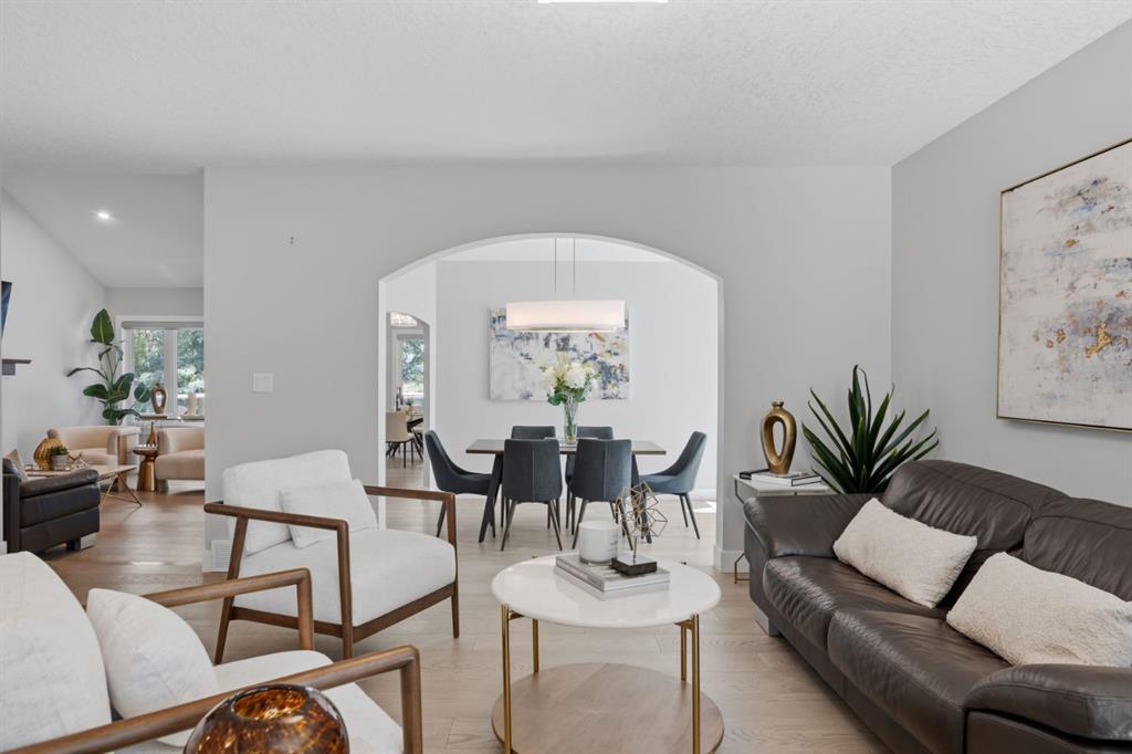 Picture for 30 Strathcona Road SW