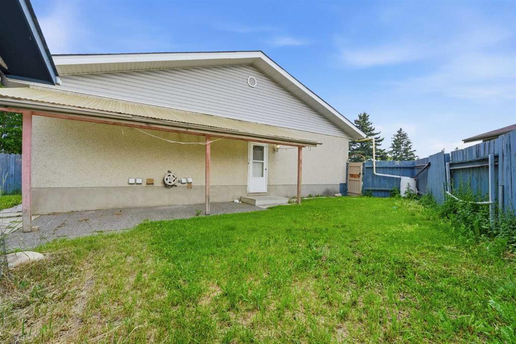 Picture for 945 Marcombe Drive NE