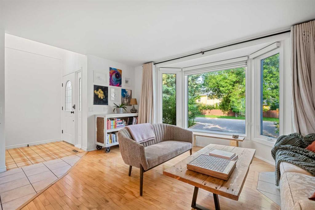 Picture for 148 Woodridge Drive SW