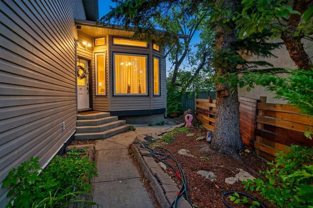 Picture for 627 Macewan Valley Road NW