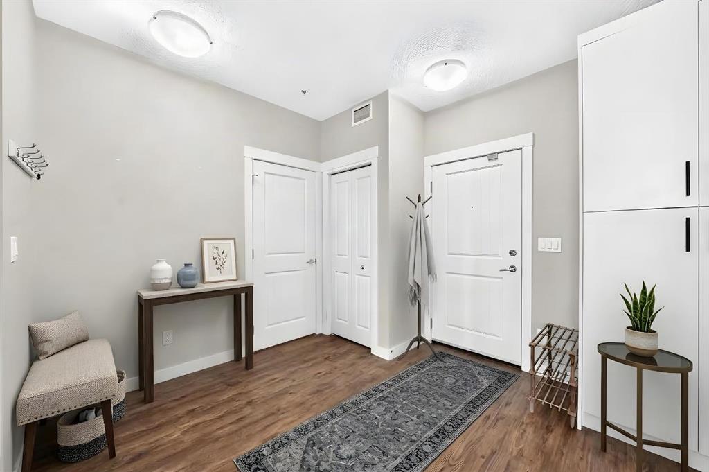 Picture for 3203, 522 Cranford Drive SE