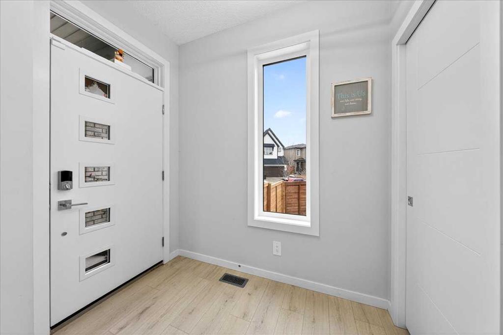 Picture for 318 Walcrest Way SE