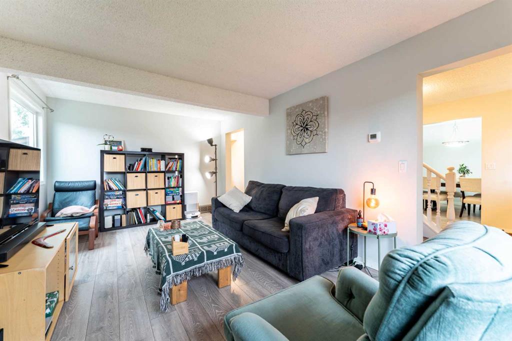 Picture for 332 Deer Run Crescent SE
