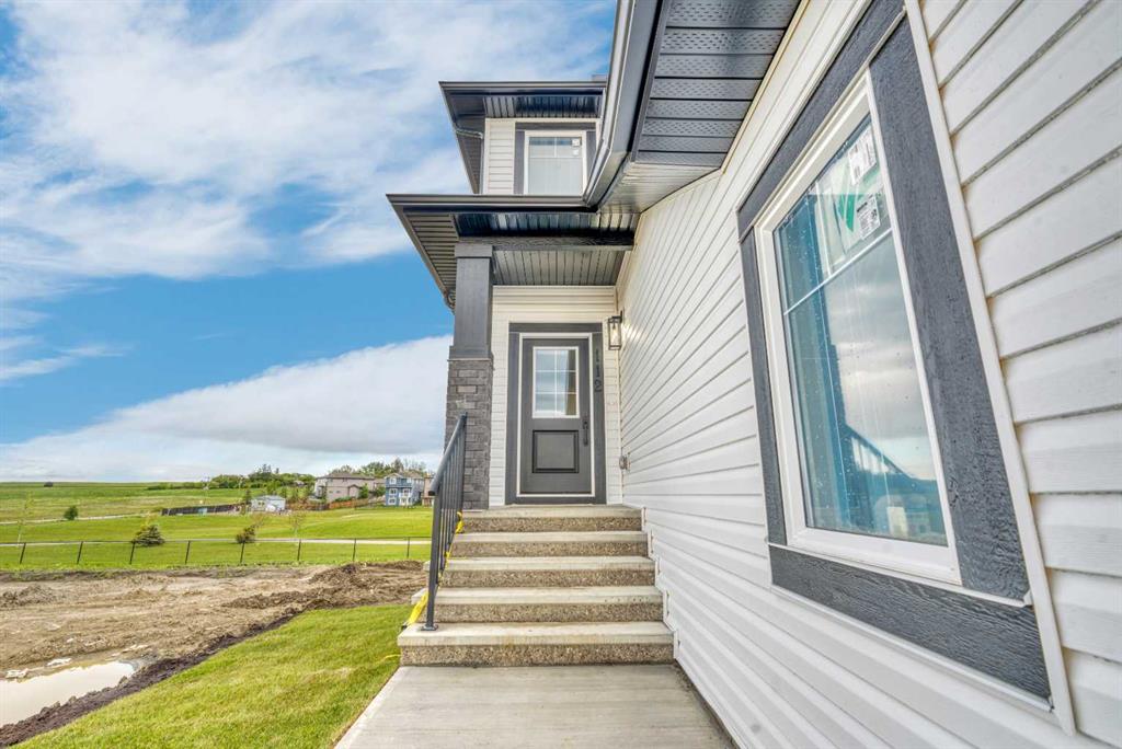 Picture for 112 Lakewood Crescent 