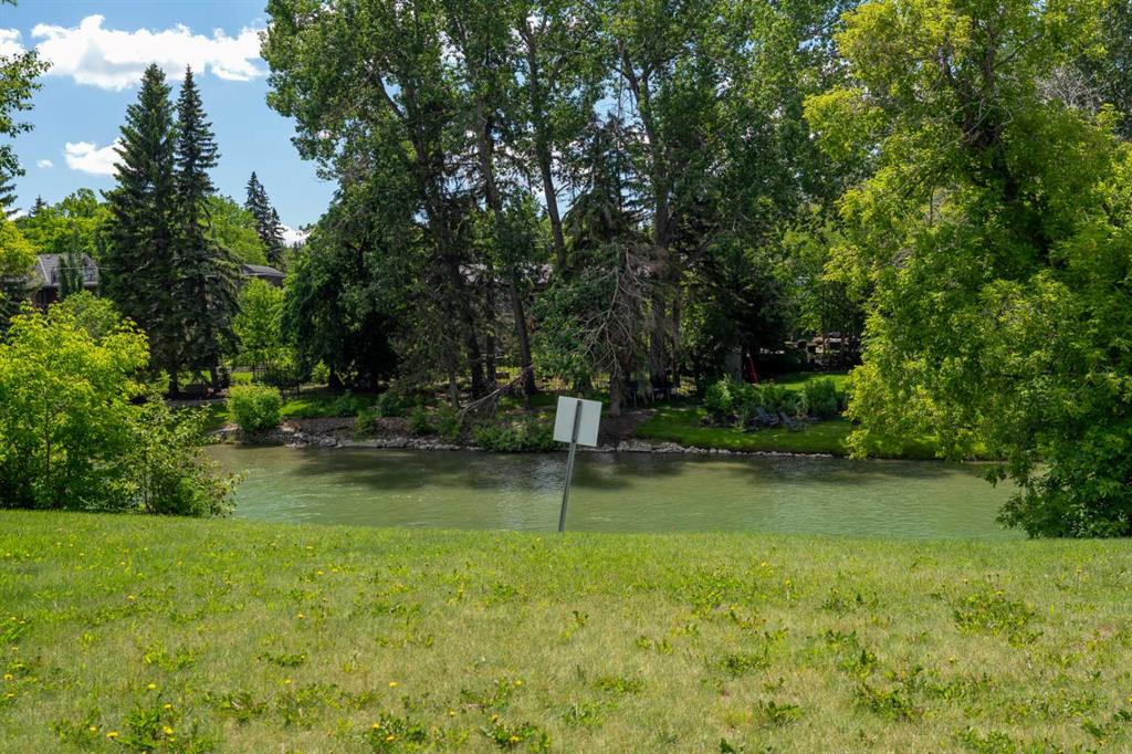 Picture for 715 Sifton Boulevard SW