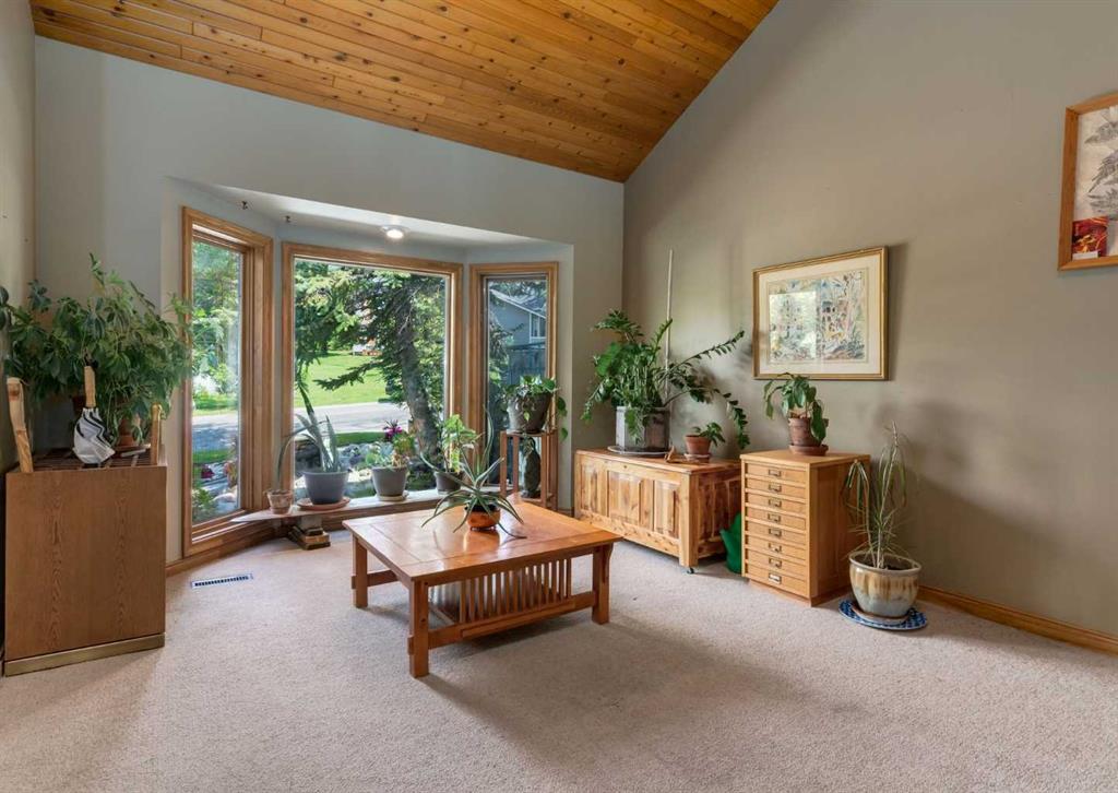Picture for 224 Edgedale Drive NW