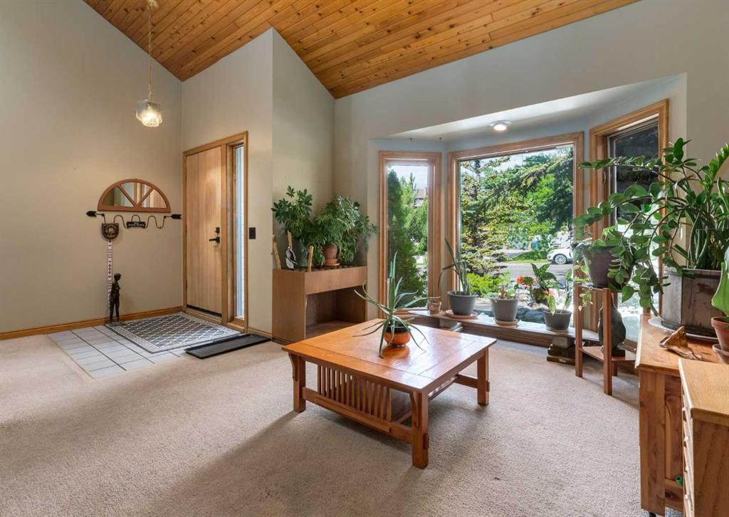 Picture for 224 Edgedale Drive NW