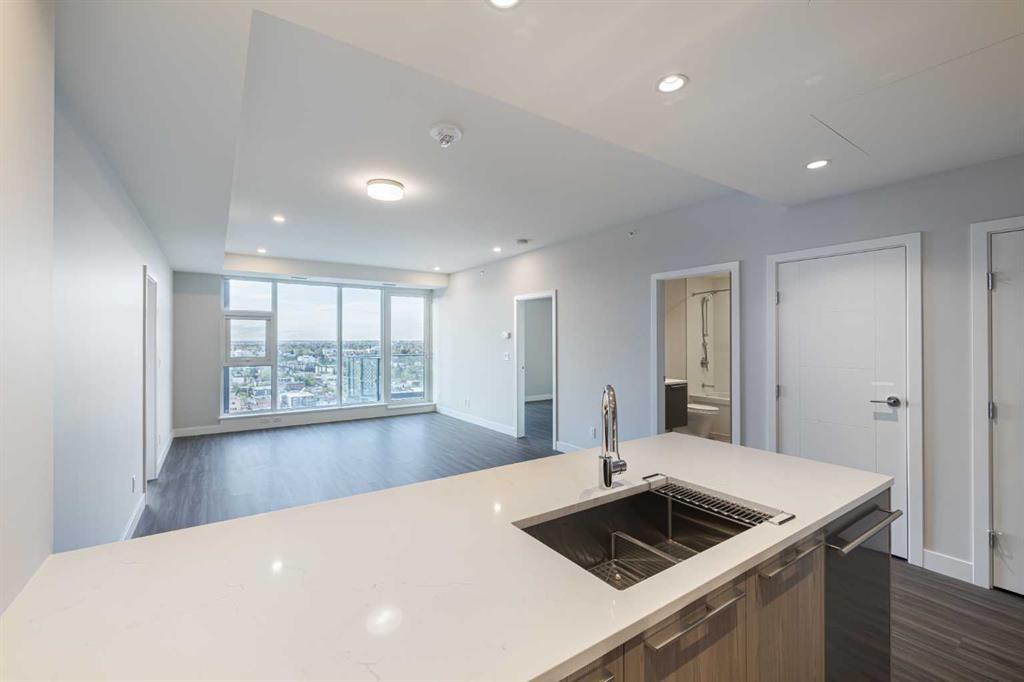 Picture for 530 3 Street SE