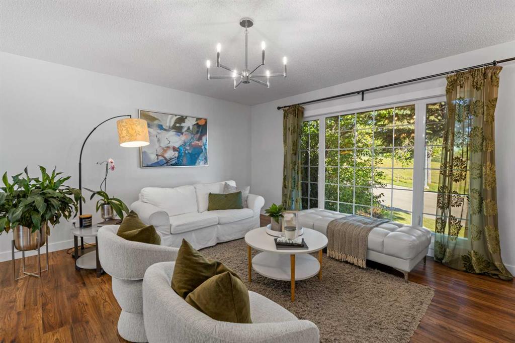 Picture for 460 Parkridge Crescent SE