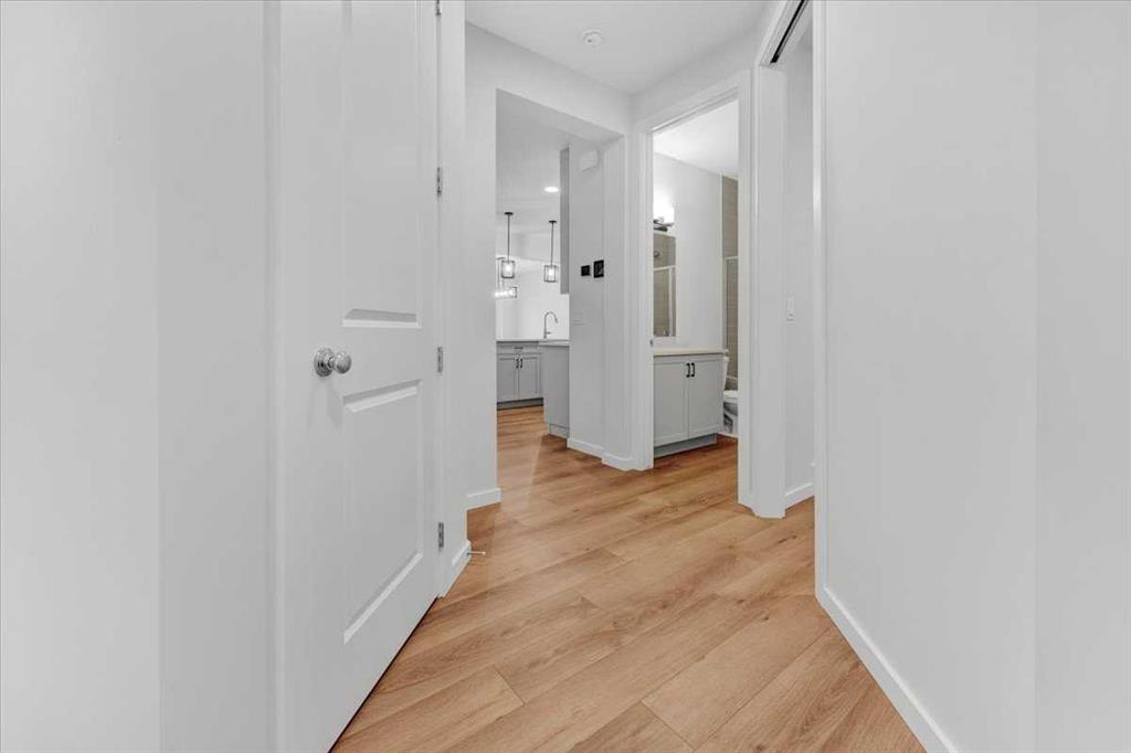 Picture for 75 Versant Rise SW