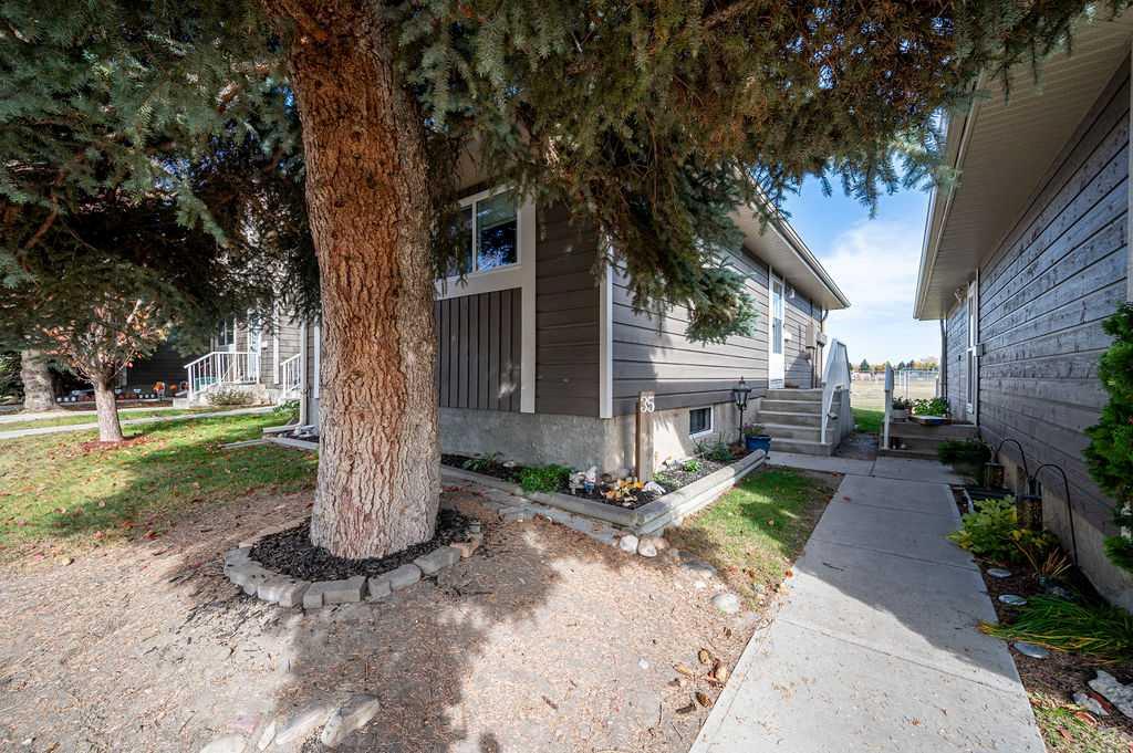 Picture for 35, 14736 Deerfield Drive SE