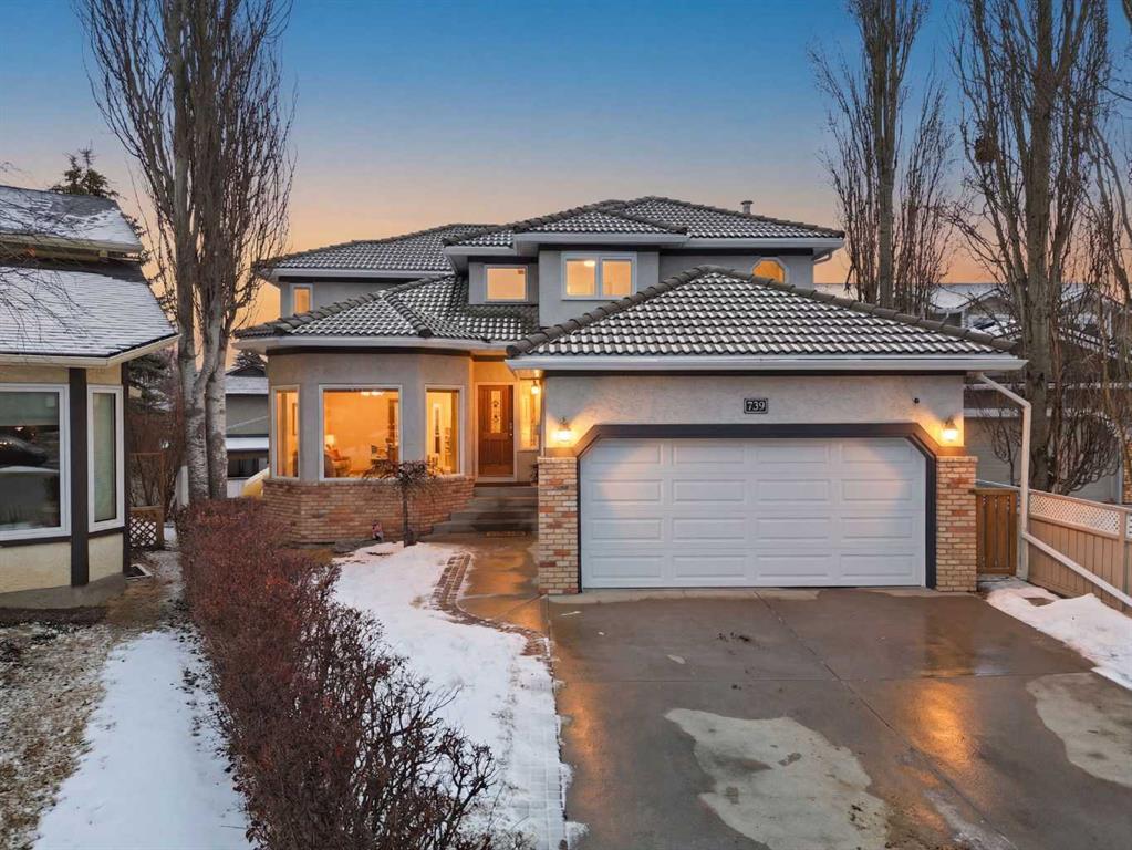 Picture for 729 Woodbriar Place SW