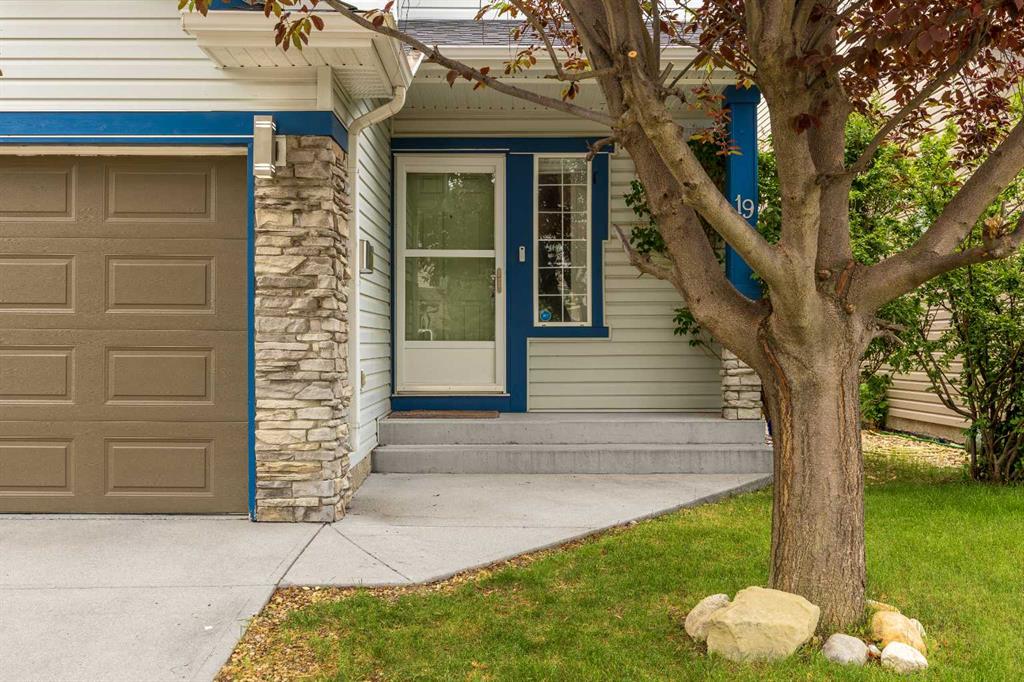 Picture for 19 Tuscany Ridge Heights NW